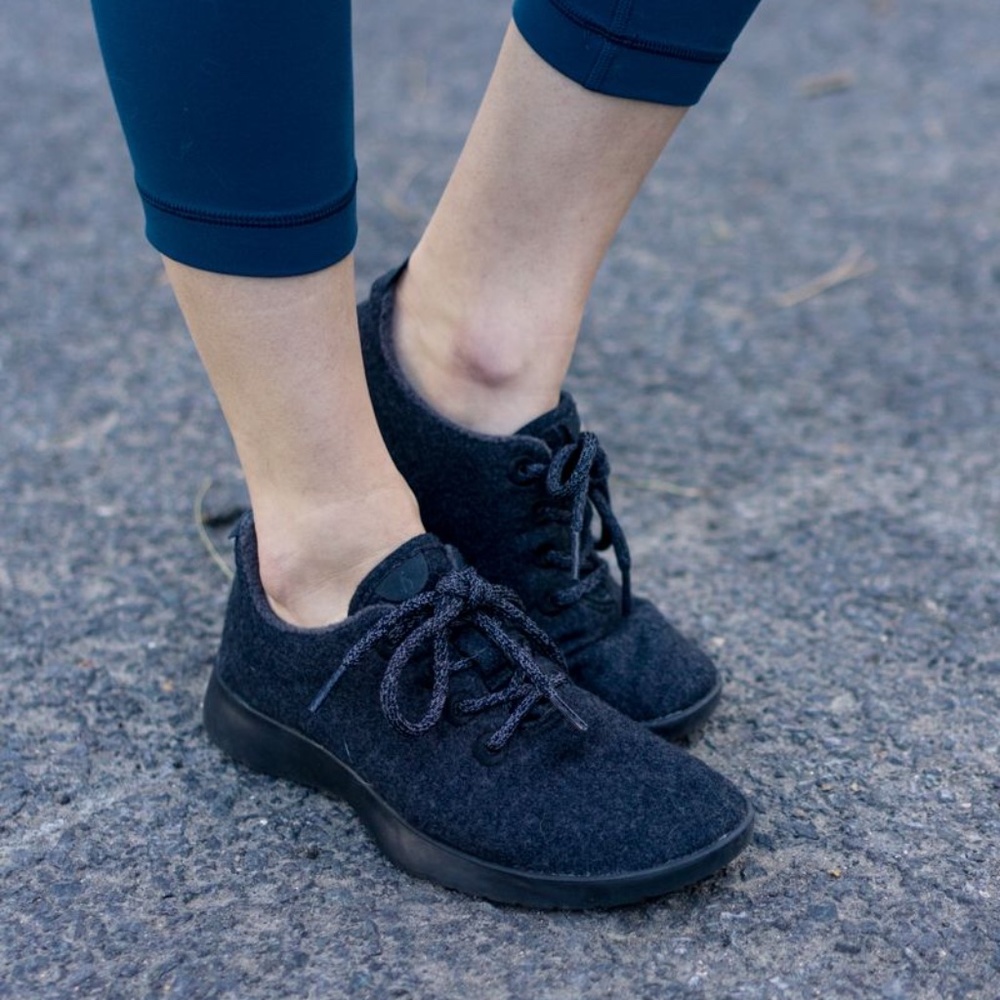 Allbirds merino wool runners - dark gray